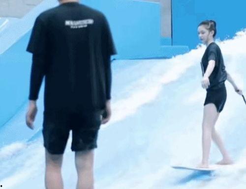 吃瓜黑白配,揭秘娱乐圈的甜蜜与苦涩  第3张