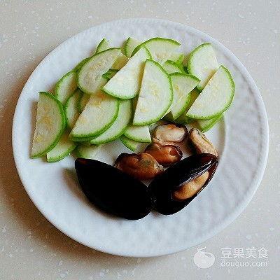 小菇吃瓜,揭秘网络热点的幕后故事