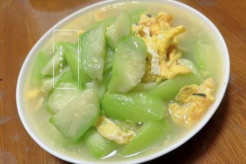 吃瓜炒鸡蛋丝瓜,吃瓜炒鸡蛋丝瓜，夏日清爽家常菜  第2张