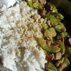 产妇吃角瓜炒鸡蛋,角瓜炒鸡蛋营养食谱